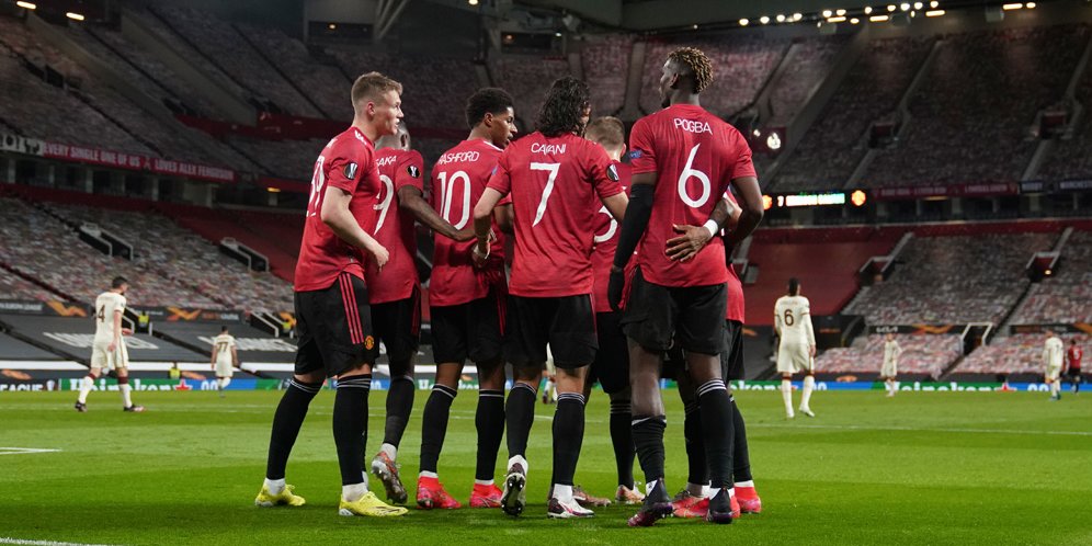 Man Utd vs Roma tuntas dengan kemenangan Edison Cavani dkk 6-2.