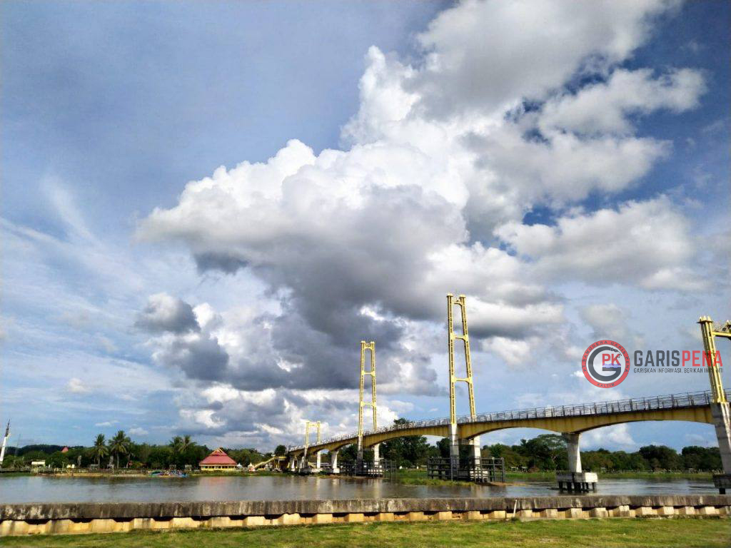 Jembatan repo-repo terletak di Pulau Kumala.