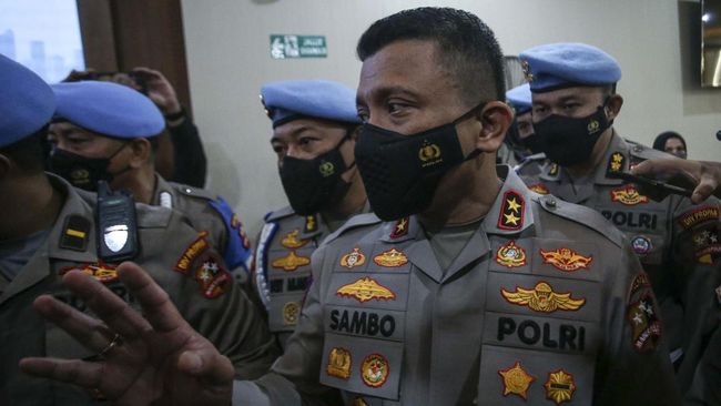 FOTO : Ferdy Sambo tercatat diduga sempat menelpon Karo Provos Brigjen Benny Ali usai peristiwa penembakan Brigadir Nofriansyah Yosua Hutabarat atau Brigadir J.