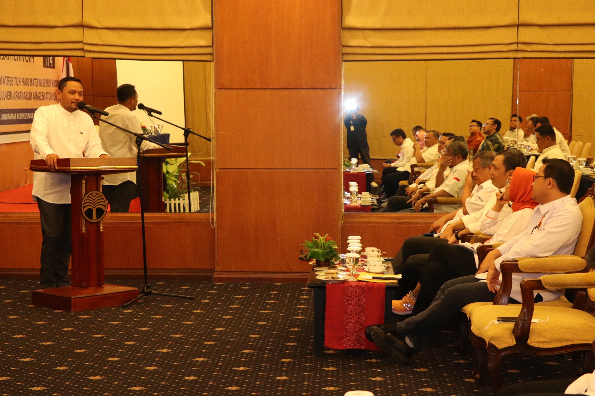 HADIRI MUSWIL: Wakil Ketua DPRD Kaltim saat menghadiri Muswil Ke – I PII Kaltim di Hotel Bumi Senyiur Samarinda, Sabtu (22/10) malam.