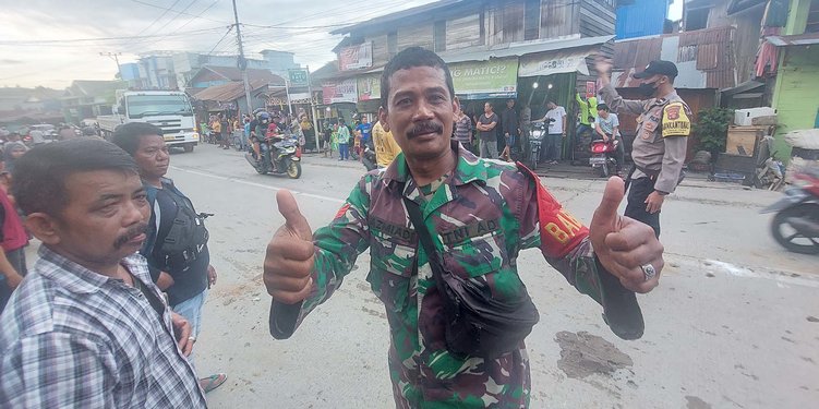 FOTO : Kopral Kepala (Kopka) Azmiadi Babinsa Kelurahan Sungai Dama, Kodim 0901/Samarinda.