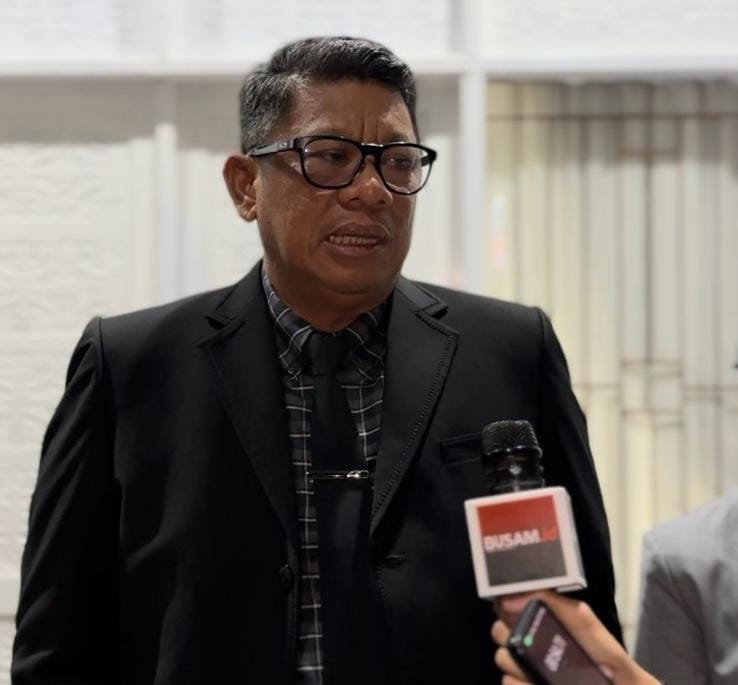SEMANGAT: Basri Rase bersyukur daerahnya menjadi daerah yang menonjol dari sisi perhatian terhadap keliterasian masyarakat.