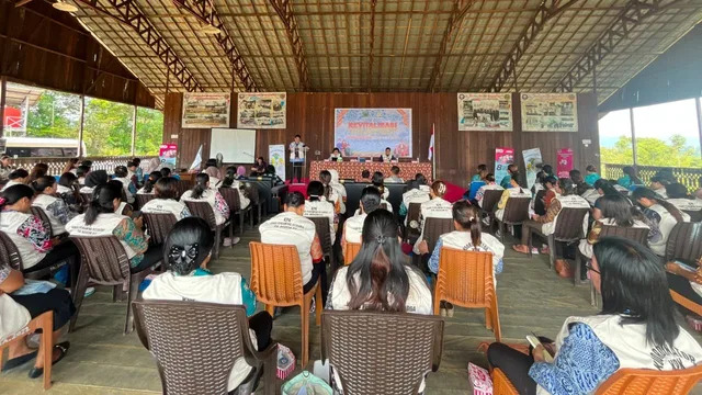 Sejumlah kader Pendamping Keluarga mengikuti kegiatan Revitalisasi KPK Kabupaten Mahakam Ulu Tahun 2026 di Bumi Perkemahan Pramuka