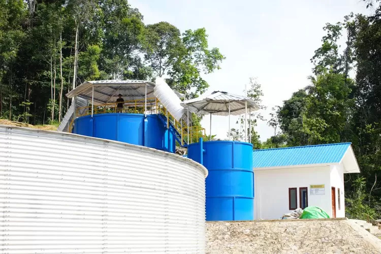Salah satu tempat produksi sumber air baku di sekitar Gunung Simpang Aguan Kampung Ujoh Bilang  yang mengalami penurunan debit hingga mengering saat musim kemarau.