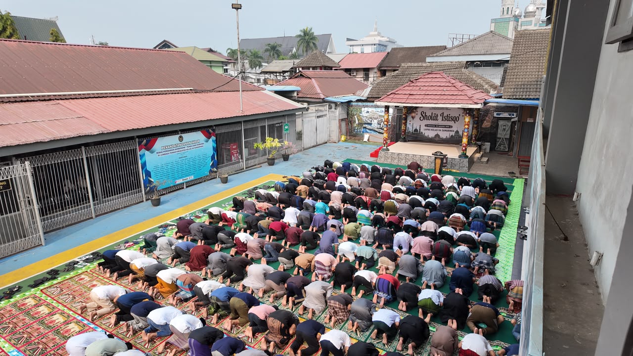 Foto: WBP Lapas Kelas II A Samarinda gelar sholat Istisqa (dok.istimewa)